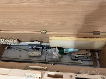 Macchina da maglieria Brother