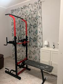 Attrezzo per trazzioni e altri esercizi