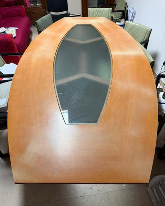 Tavolo riunioni in legno e vetro
