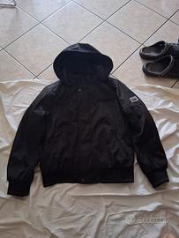 A 10€ Giubbotto uomo nero taglia M