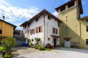 Casa accostata - Villesse