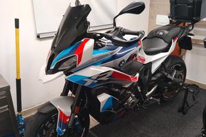 BMW M 1000 XR 