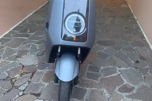 Scooter elettrico niu nqix 300