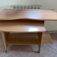 Scrivania 104x50 H 81