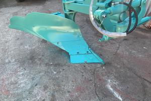 Aratro mono vomera da scasso idraulico