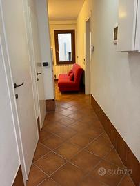 Trilocale ammobiliato e appena ristrutturato