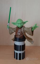 Star Wars Maestro Yoda uovo Kinder Pasqua 2022