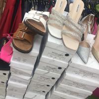 Stock scarpe