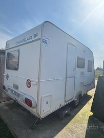 Roulotte caravelair antares 390