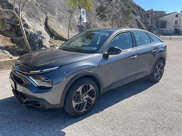 Citroen C4 pure tech plus 130 cv