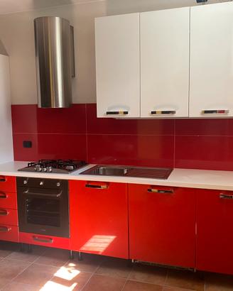 Cusona STOSA di 3,5m con frigorifero SMEG