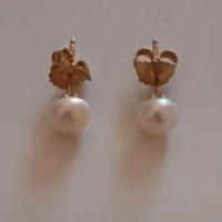 orecchini in argento dorati con perle 