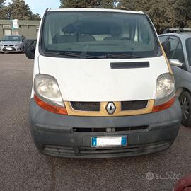 RENAULT TRAFIC 1.9 DIESEL