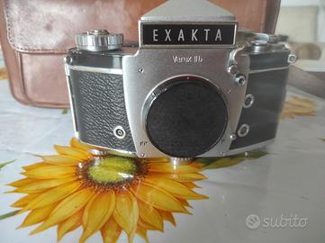 Fotocamera analogica Exacta Varex 2B