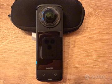 Insta 360 x4