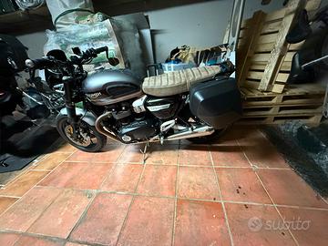 Triumph Speed twin 1200