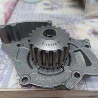 Pompa acqua nuova originale Ford Focus II