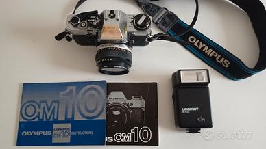 Macchina fotografica Olympus OM10