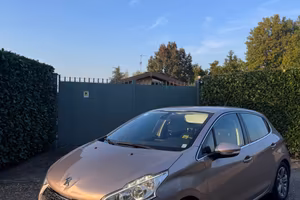 PEUGEOT 208 1.4 benzina (95cv)