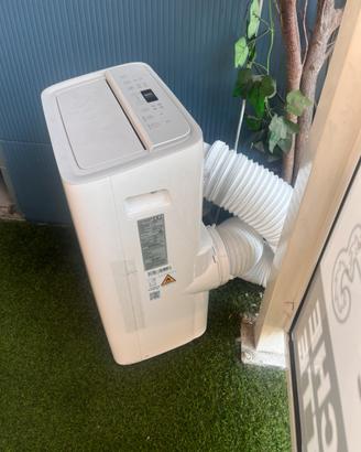 Pinguino midea 1200
