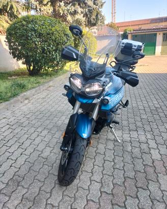 TRIUMPH TIGER 800 XRT POCHI KM