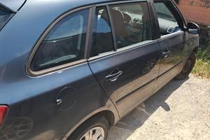 SKODA FABIA 1200  NEOPATENTATI 