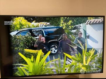 Tv smart samsung  40”