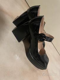 Decollete  mary jane  nere con tacco