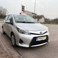 Toyota Yaris LOUNGE 1.5 Hybrid 5 porte