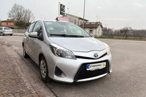 Toyota Yaris LOUNGE 1.5 Hybrid 5 porte