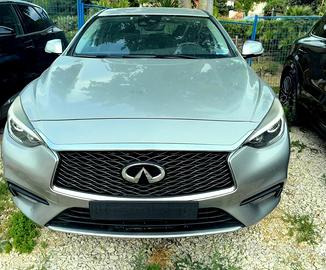 infiniti q30 