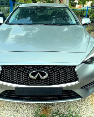 infiniti q30 