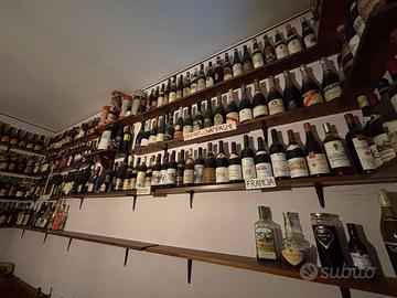 Bottiglie di vino da collezione
