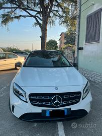 Gla 200d sport night edition