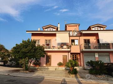 4 LOCALI A PRIGNANO CILENTO