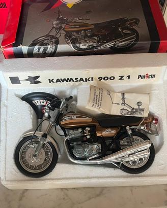 Polistil Kawasaki 900 Z1 in scala 1:10