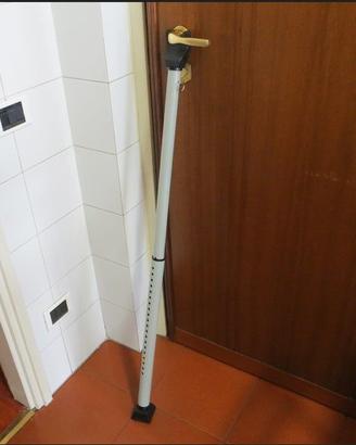 Coppia di barre di sicurezza per porta