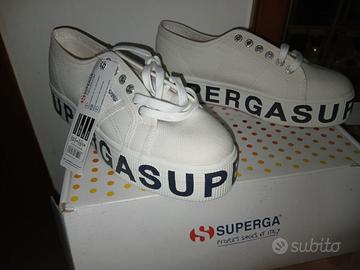 Scarpa superga per donna