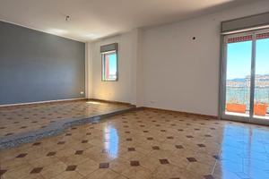 4 vani vista mare in residence con posto auto