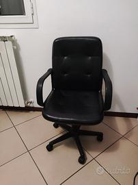 Poltrona da Ufficio in Pelle Nera
