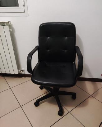 Poltrona da Ufficio in Pelle Nera