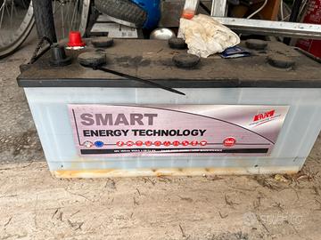 Batteria rinforzata per autocarri 12V 950A