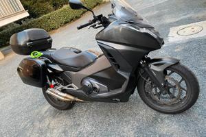 Honda integra 750 anno 2018 esp abs