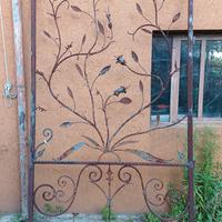 portoncino in ferro battuto