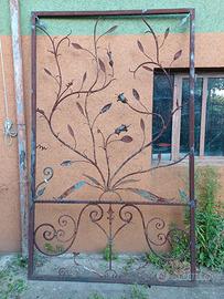 portoncino in ferro battuto
