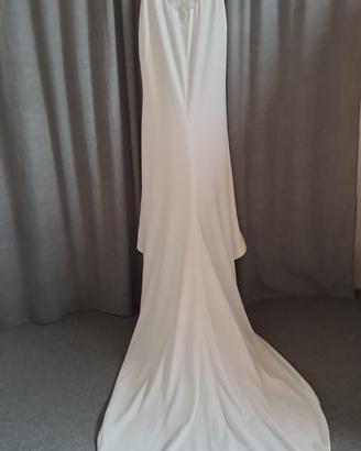 Abito da sposa Nicole Spose 2022