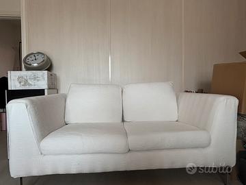 Divano 2 posti sfoderabile stile moderno