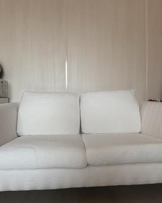 Divano 2 posti sfoderabile stile moderno