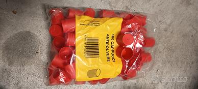 Cappucci collo bottiglie