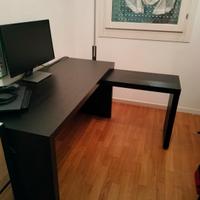 Scrivania nera legno ripiano estraibile